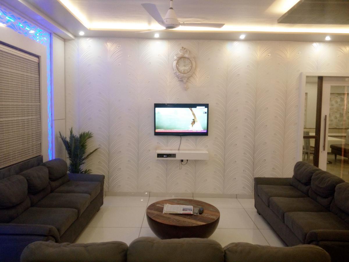 Hotel Pushpak Park Osmanabad Luaran gambar